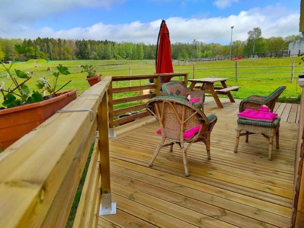 Cozy Holiday Home In Givonne Extérieur photo